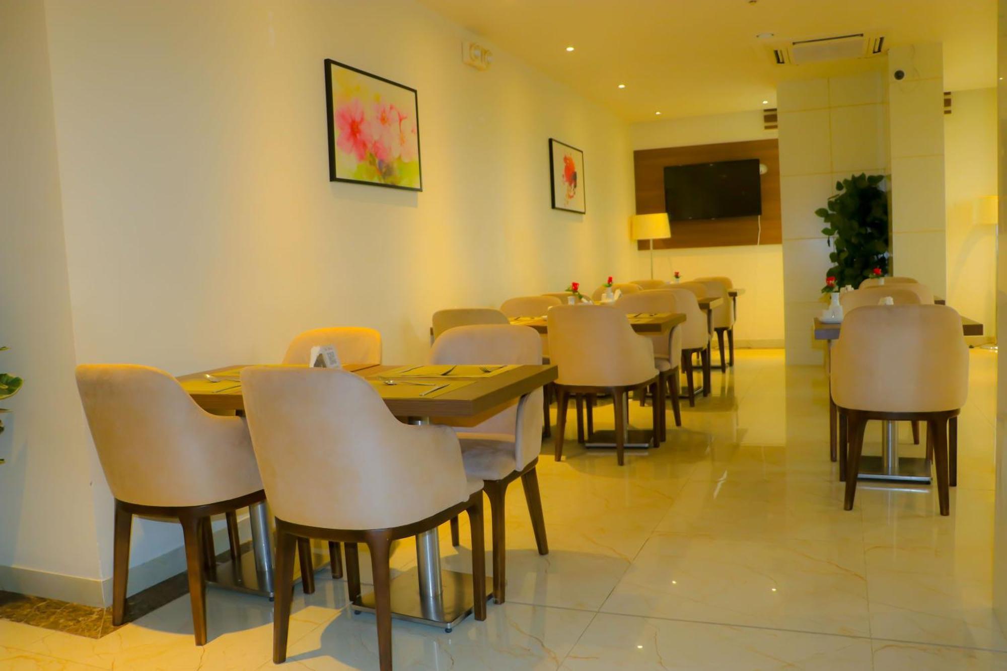 Capital Hotel Djibouti Джибути Экстерьер фото