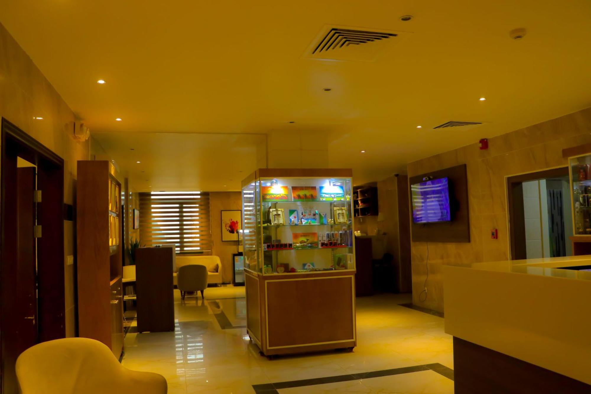 Capital Hotel Djibouti Джибути Экстерьер фото