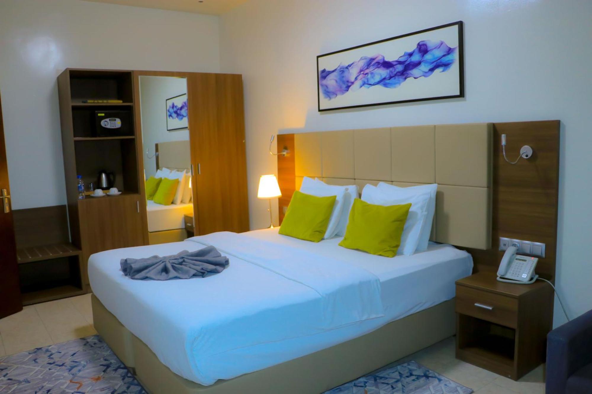 Capital Hotel Djibouti Джибути Экстерьер фото