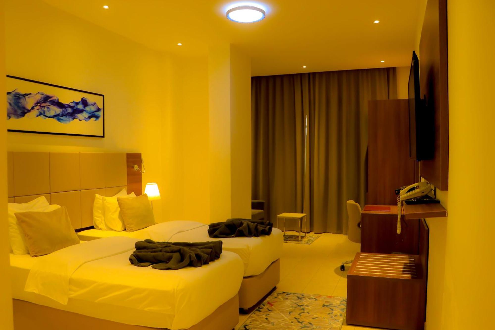 Capital Hotel Djibouti Джибути Экстерьер фото