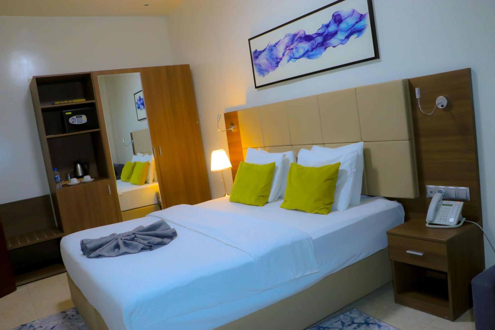 Capital Hotel Djibouti Джибути Экстерьер фото