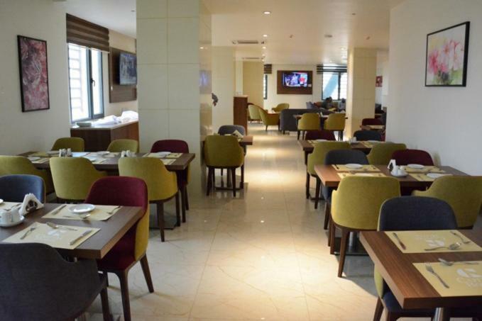 Capital Hotel Djibouti Джибути Экстерьер фото