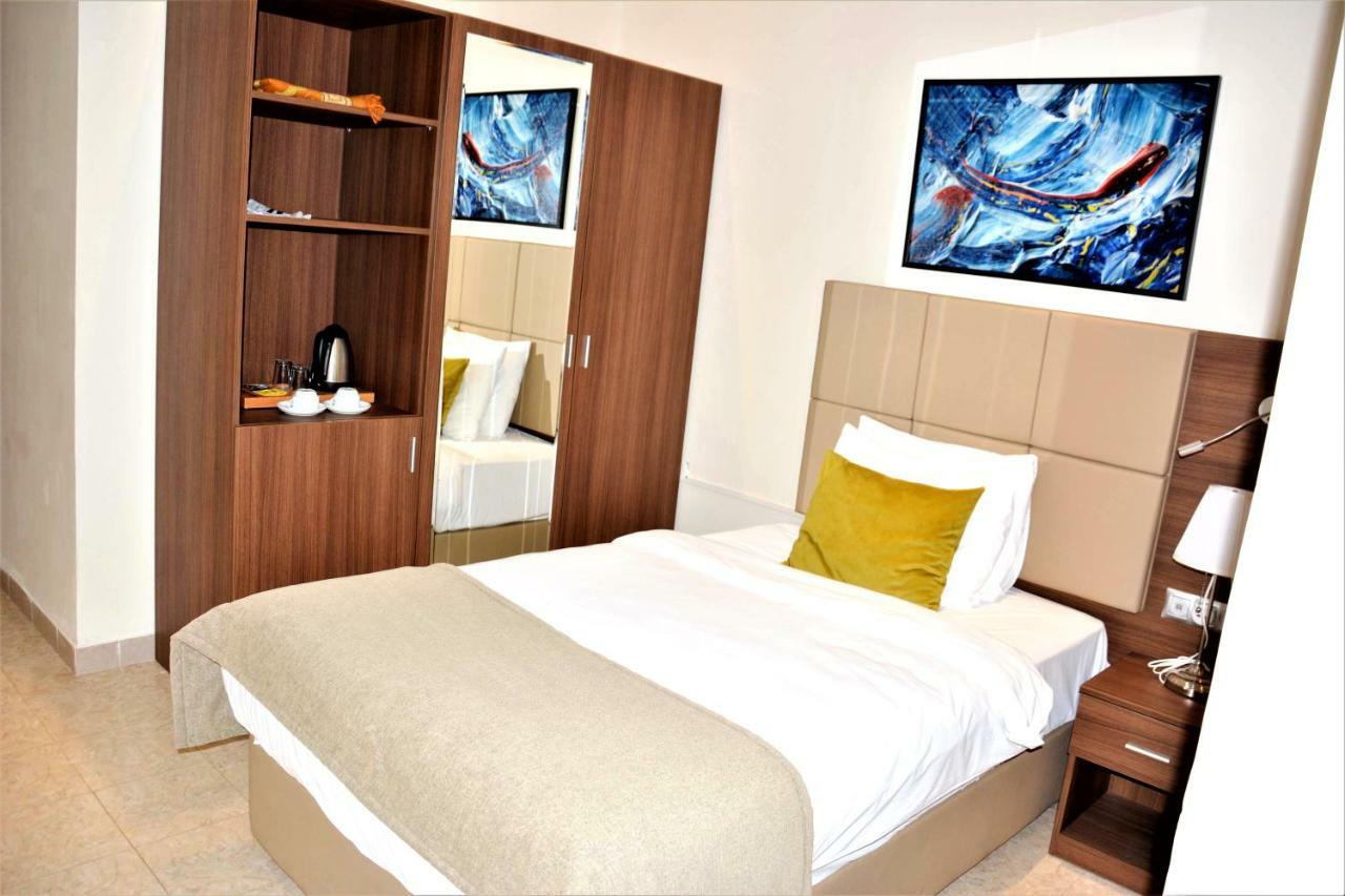 Capital Hotel Djibouti Джибути Экстерьер фото